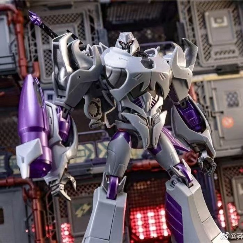 APC Transformation Megatank Da - Model Kit Optimus Prime avaliação e preço